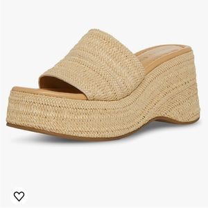 Madden girl wicker sandals size 7.5